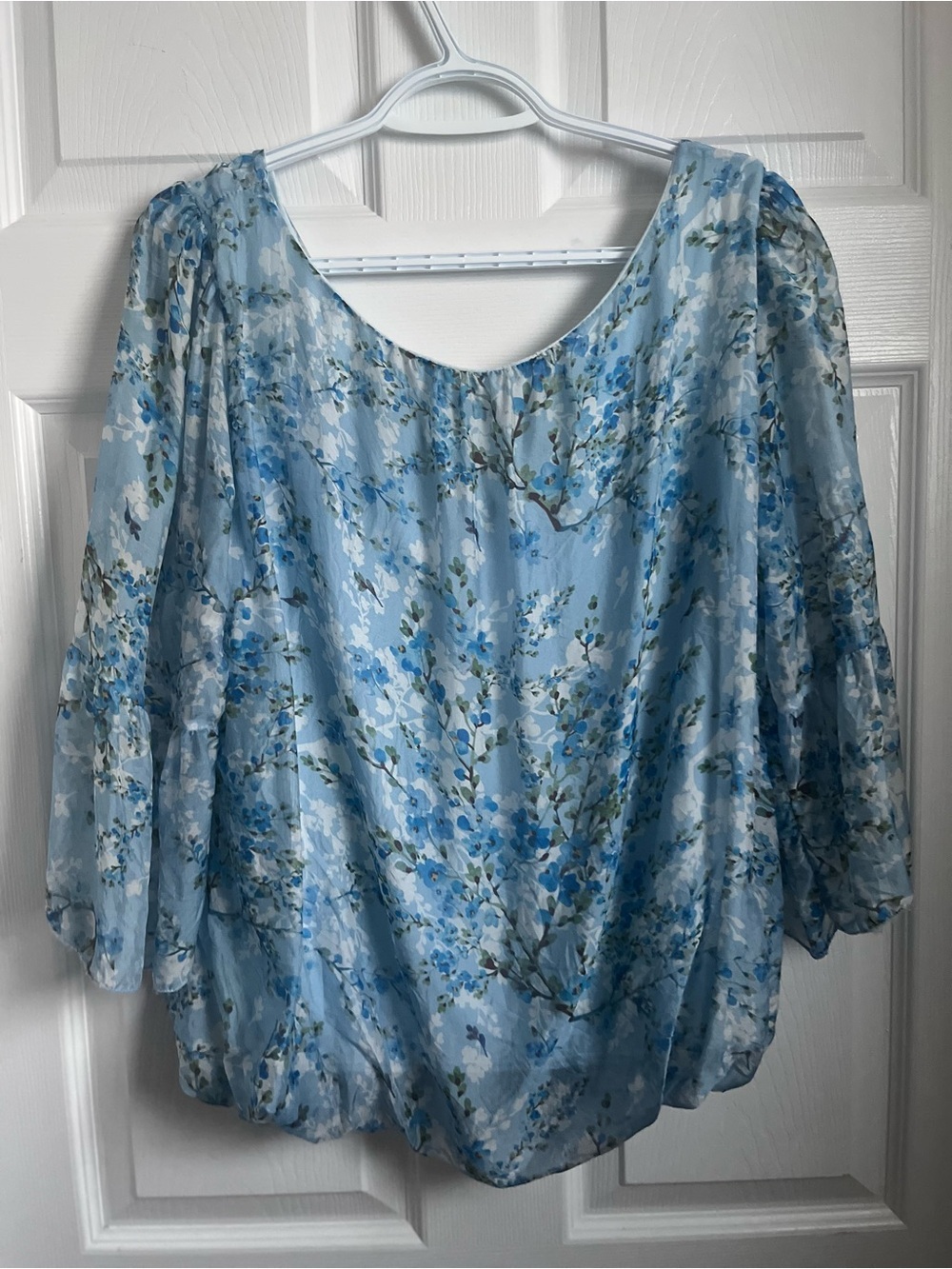 Bellambra Silk Blend Italy Blouse Top Medium Blue Floral Peasant Boho Bohemian - Picture 6 of 6